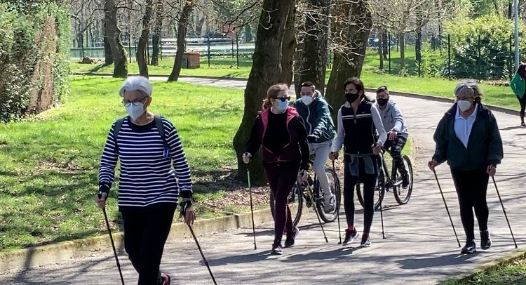 ¡Nuevos talleres de marcha nórdica en el Club!